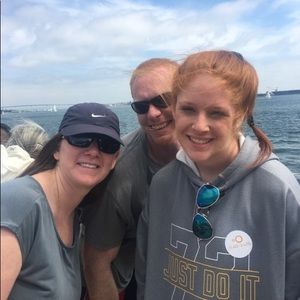 Meet your Posher, Elissa